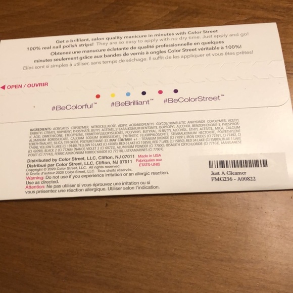 COLOR STREET NAIL STRIPS BUNDLE OF TWO - BERLIN IT TO WIN IT AND JUST A GLEAMER - Picture 3 of 5